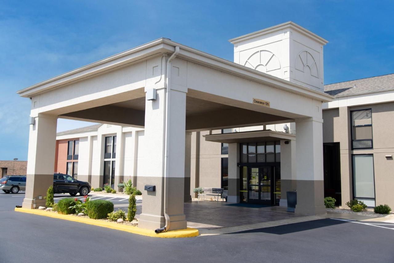Holiday Inn Express Marshfield - Springfield Area By Ihg Екстер'єр фото