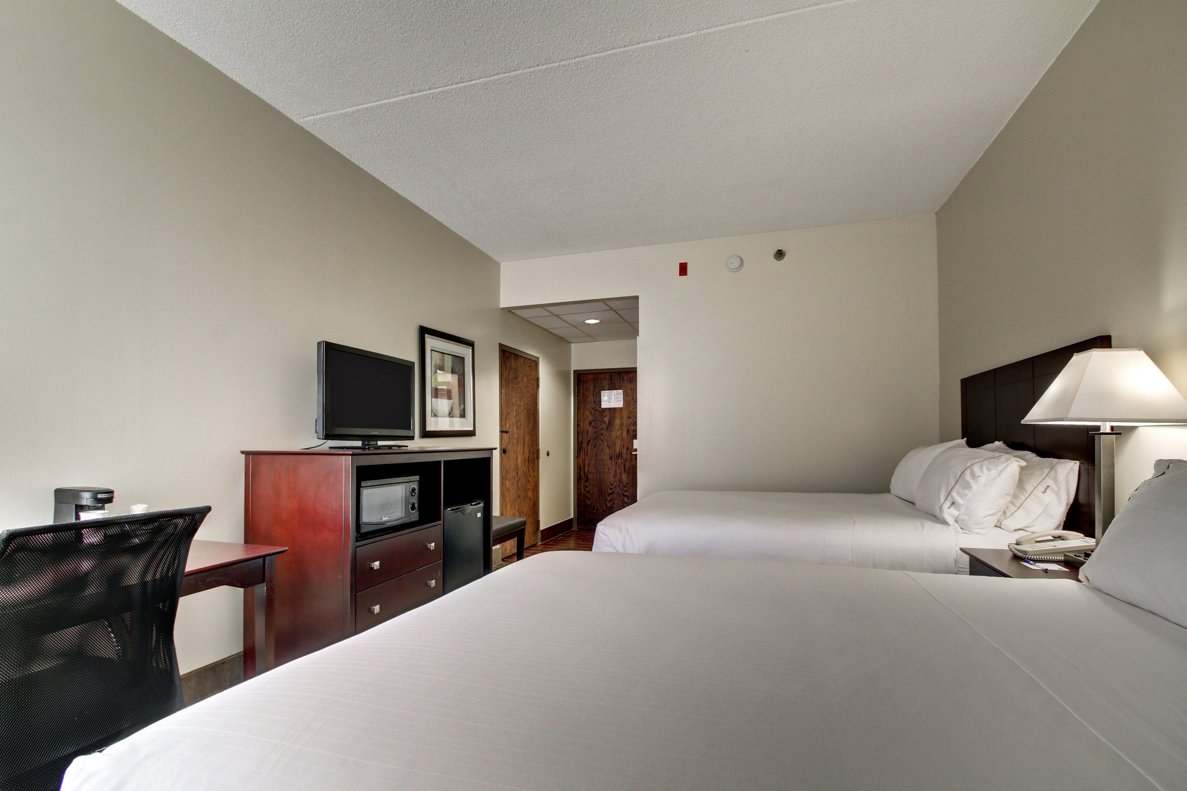 Holiday Inn Express Marshfield - Springfield Area By Ihg Екстер'єр фото